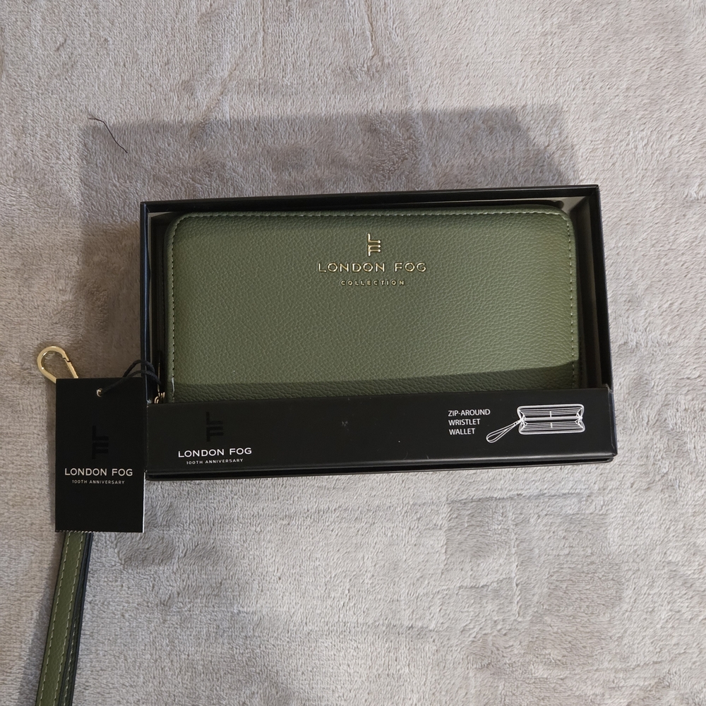London Fog Olive Green Wallet